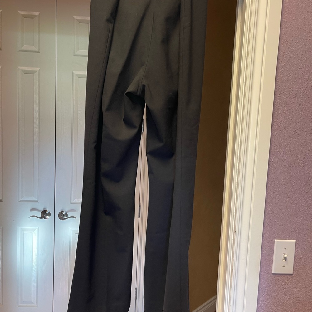 Women’s slacks. - Picture 2 of 6